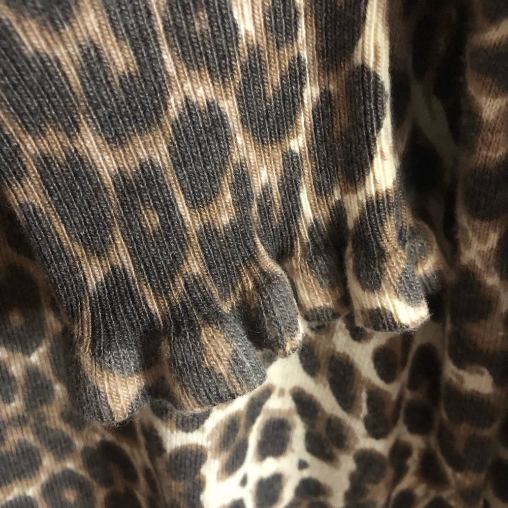 WOOL Banana Republic Leopard Print Fancy Cuff Sweater - Picture 3 of 6